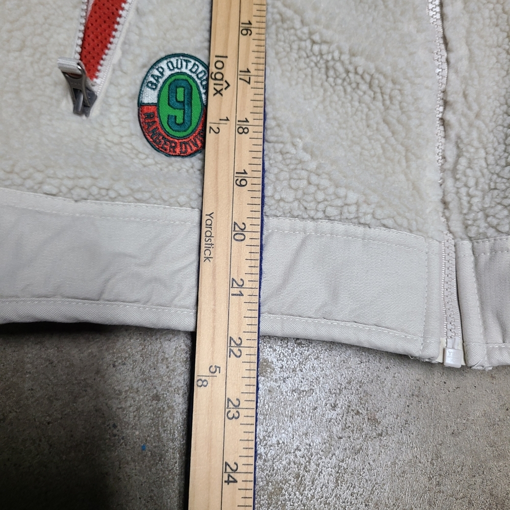 Gap kids white fleece outdoor jacket - Picture 7 of 7